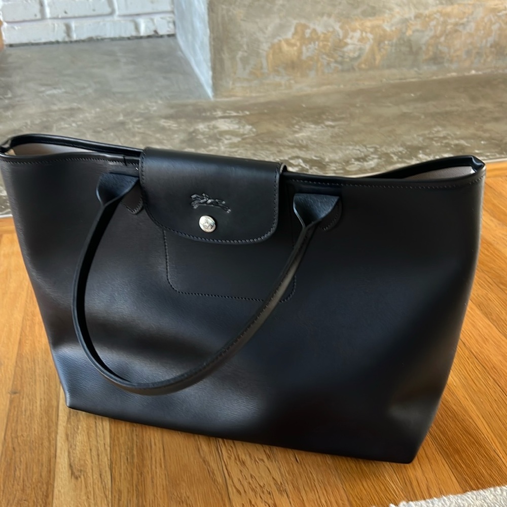 ❌❌ SOLD❌❌Excellent condition Longchamp tote